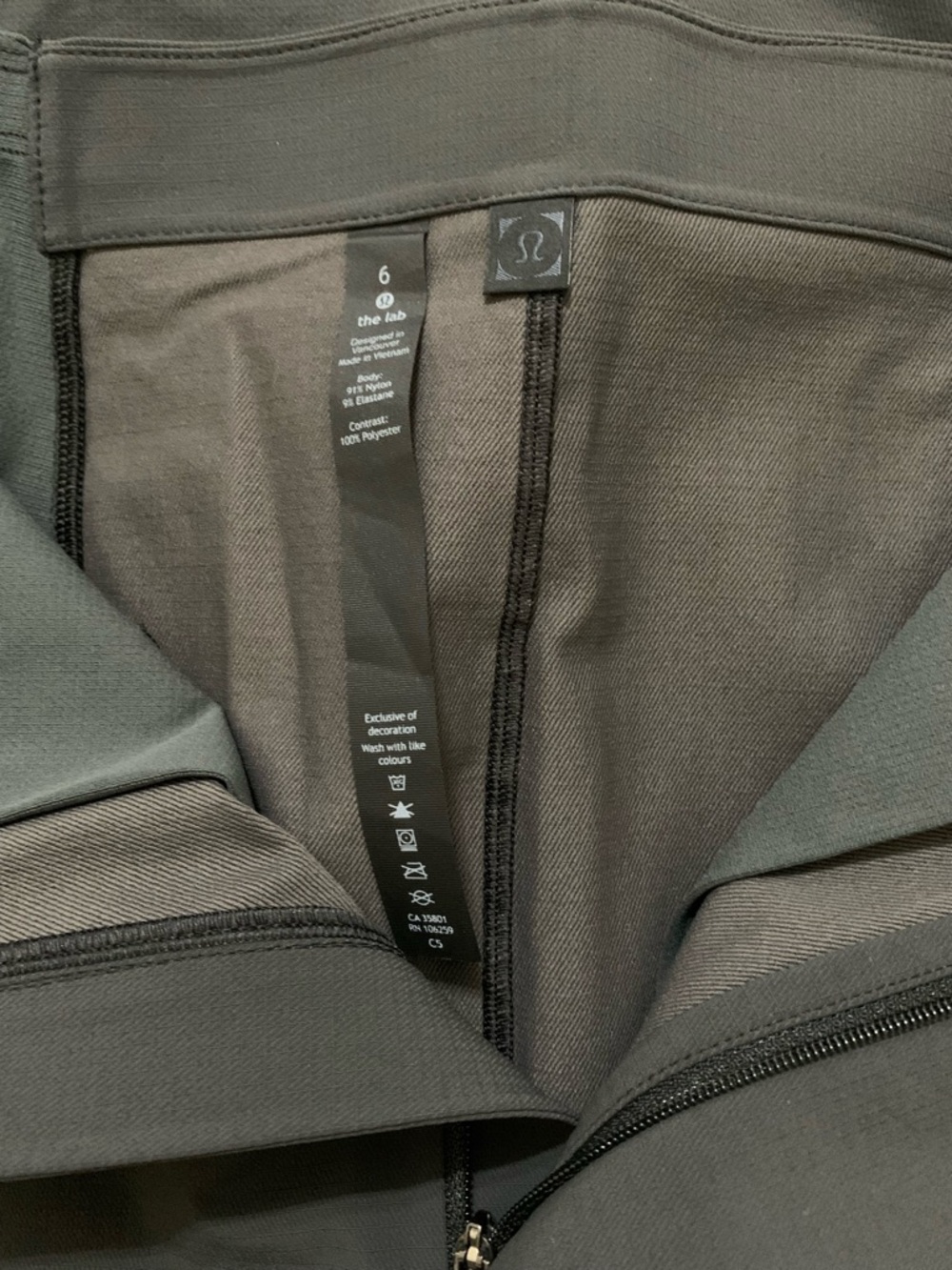 Lululemon Lab Midi Skirt Womens 6 Dark Grey Technical Wrap Front Pockets - Picture 3 of 8